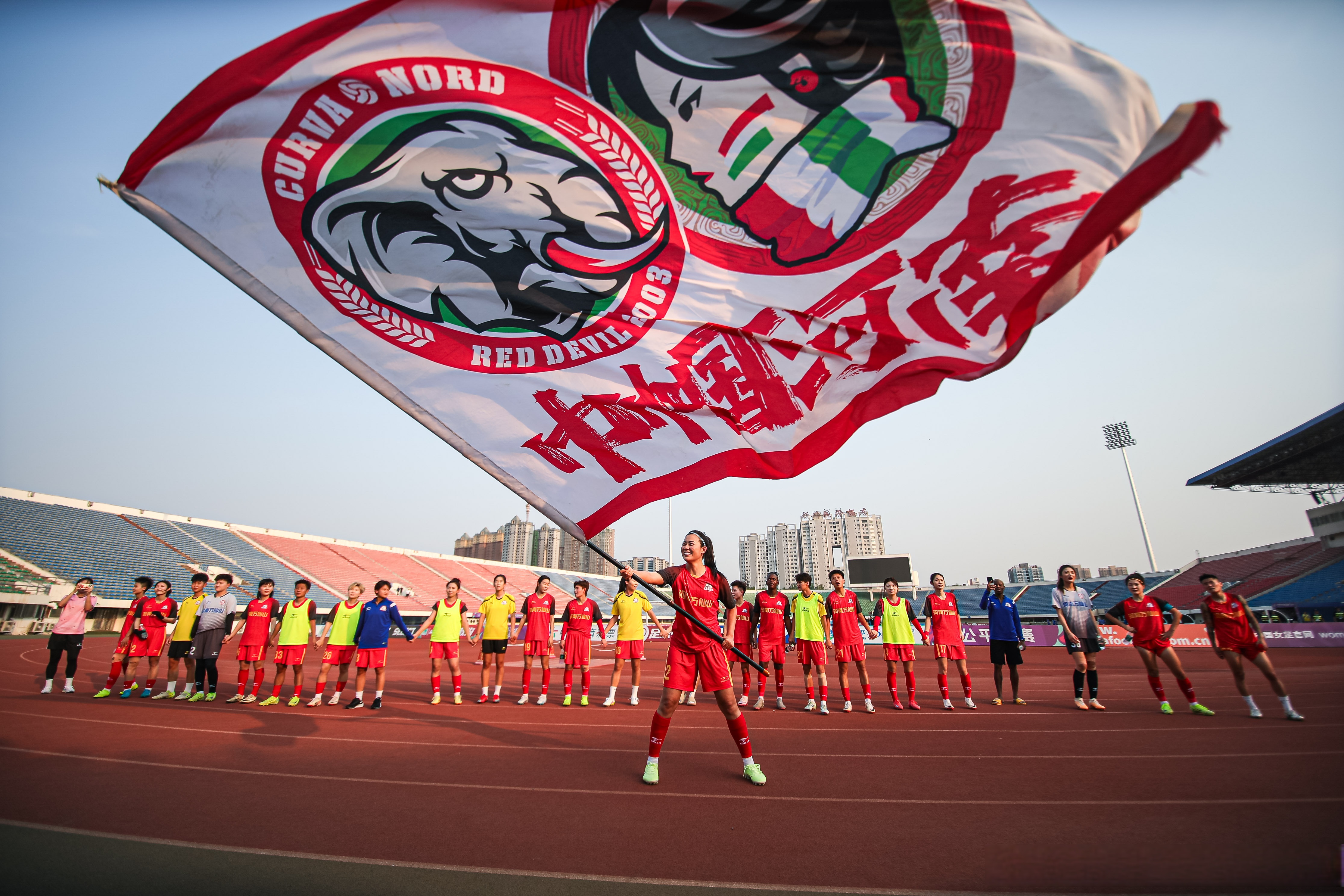 九游娱乐-关于格拉纳达主场比赛令人印象深刻，斩获宝贵胜利的信息